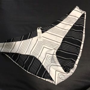 Athleta reversible SEIM SUIT bottom BIKINI M